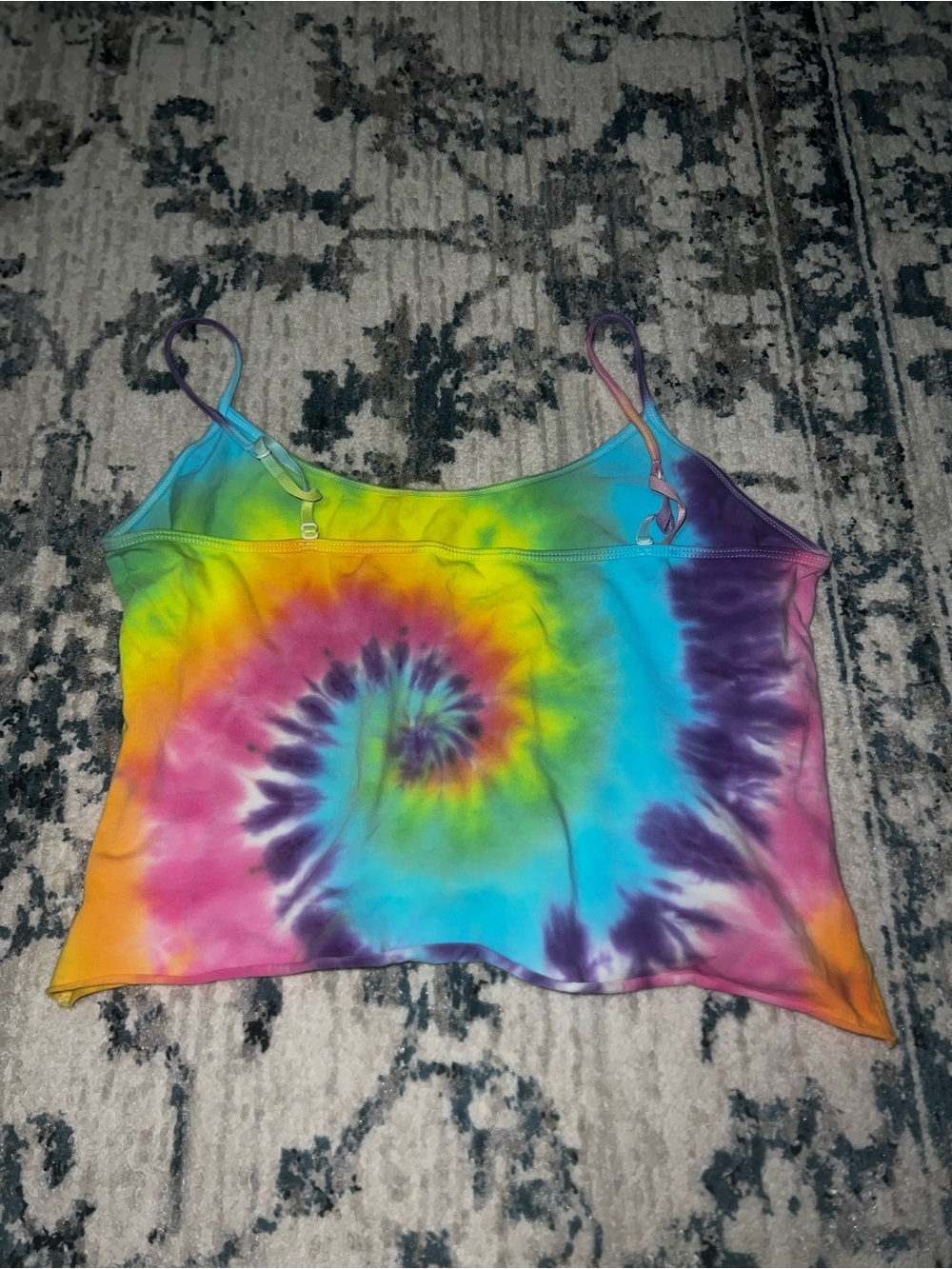 Rainbow Tank - Picture 4 of 5
